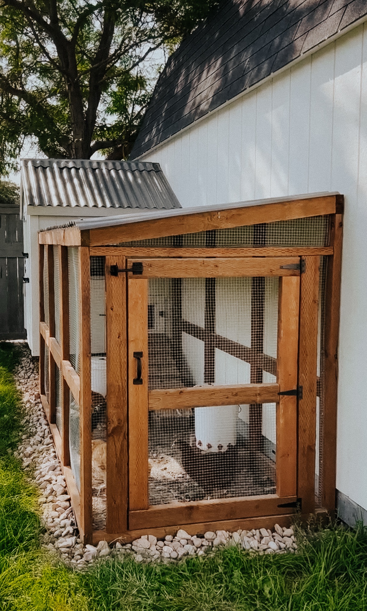 How To Build A Chicken Run – With Love, Mercedes